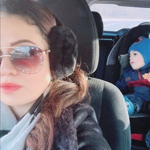 Meet your Posher, Farahnaz